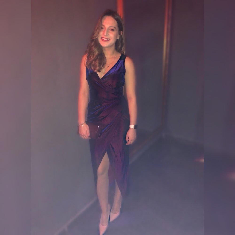 Meet your Posher, Irem